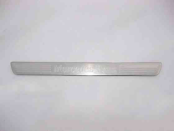 Mercedes-Benz  A2056802210 Хром накладка отвору передніх дверей C-Class W205 Одесса
