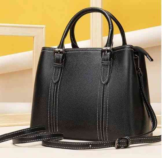 Класична жіноча сумка в шкірі флотар Чорна (Vintage) Київ