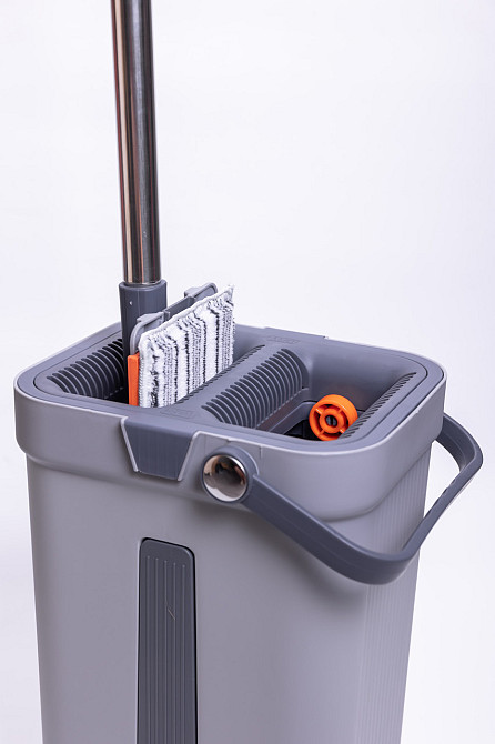 Household Телескопічна швабра з плоскою насадкою та відро з двома секціями для миття підлоги й Коломия - фото 9