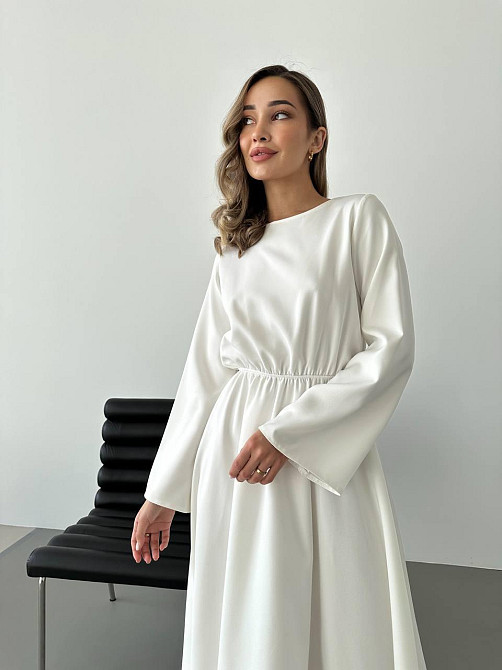 Женское романтическое платье с открытой спиной Одесса - изображение 8