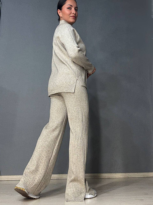 Костюм женский Accorddream 8703-28108 свитер с брюками в рубчик вязаный оверсайз, бежевый, one size Киев - изображение 9