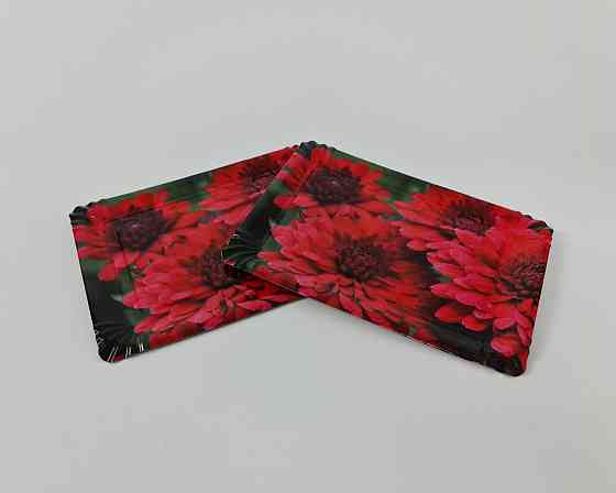 Тарелки праздничные бумажные 15* 22см