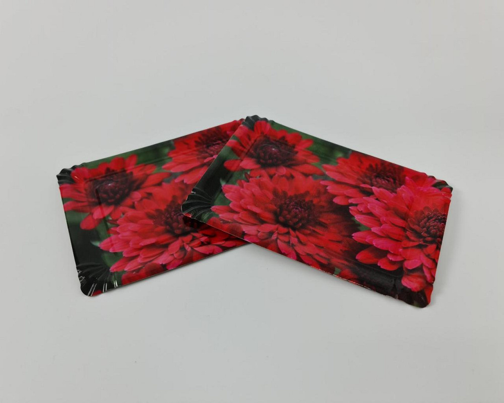 Тарелки праздничные бумажные 15* 22см