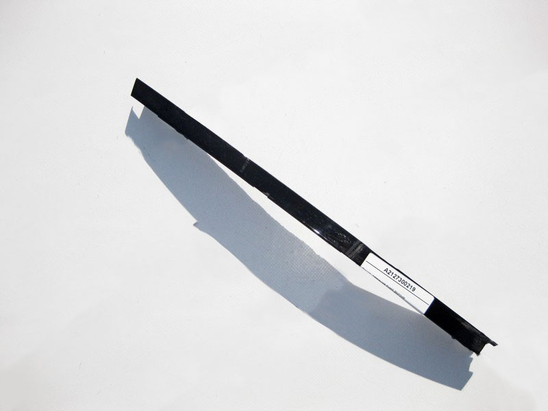 Mercedes-Benz  A2127300219 Планка - перемичка глухої кватирки задніх правих дверей E-Class W212 Одесса - изображение 1