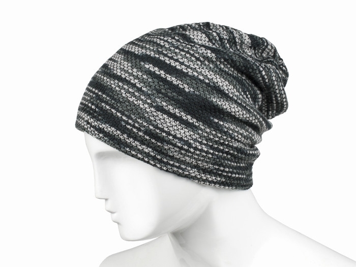 Модна трикотажна шапка біні Київ - фото 1