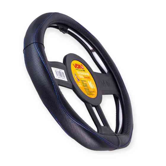 Чехол m кожа (37 - 39 см) черный перфор. вставка, один шов, синяя красная нить, белая основа руля Мукачево