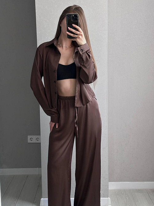 Женский базовый костюм двойка: рубашка и брюки из шелка армани Шоколадный Одесса - изображение 1