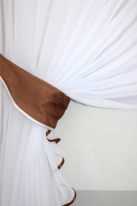 Кухонні шторки VR-Textil № 060к "Дует" з підв'язками білий з коричневим 330х170 см (50-346) Київ - фото 4