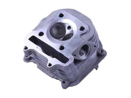 Головка блока циліндра в складі на бензиновий двигун 150CC Мукачево