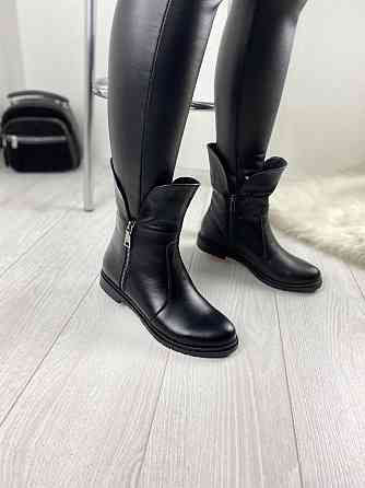 Напівчоботи жіночі M.KRAFT чорні натуральна шкіра зима висота 18см подошва 3,5см (2203) 38р. 40 Коломыя