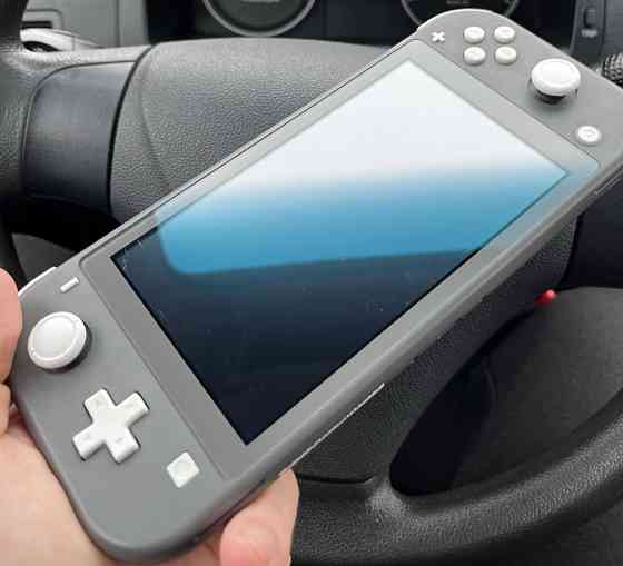 Приставка Nintendo Switch lite 32Gb. Харків
