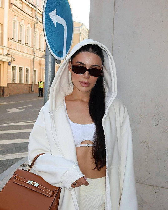 Женская теплая оверсайз кофта на молнии с капюшоном трехнить на флисе Одесса - изображение 2