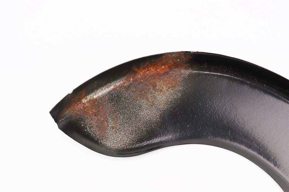 УЦІНКА велоаксесуари Захист ланцюга на 26-28" сталевий, чорний (наліт іржі, потертості, частково облуплена фарба див. фото) Київ - фото 3