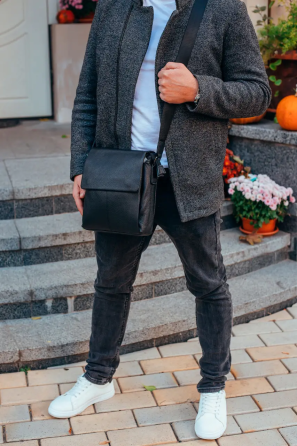 Чоловіча шкіряна сумка-месенджер, барсетка на одне плече 22x26x6 Tiding Bag 75-5271 чорна Київ