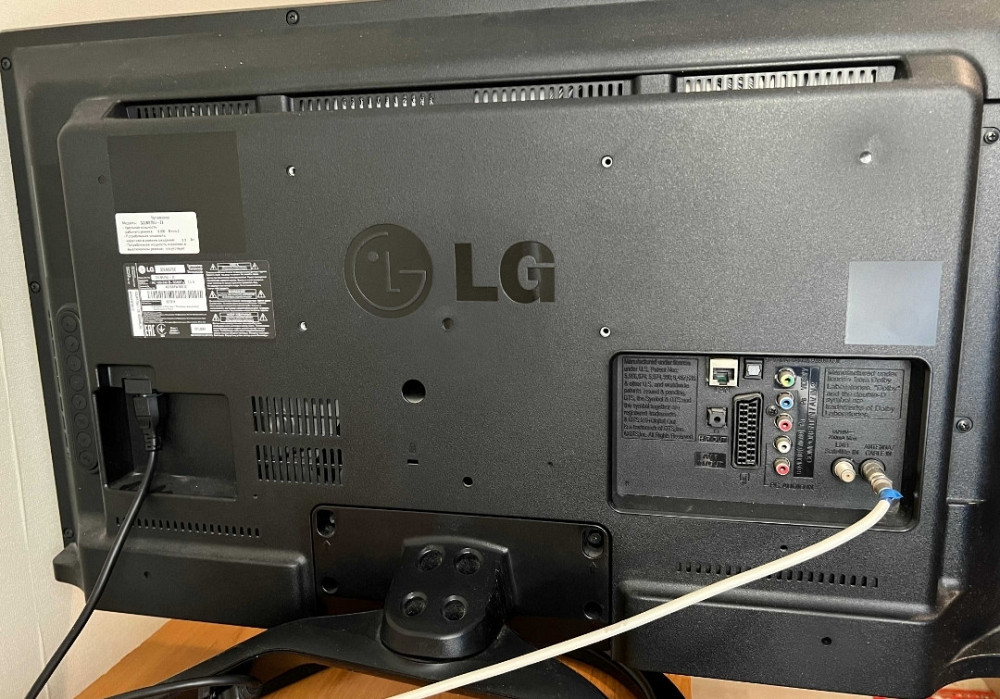 Телевізор LG 32 дюйми (32LN575U) Харків - фото 1