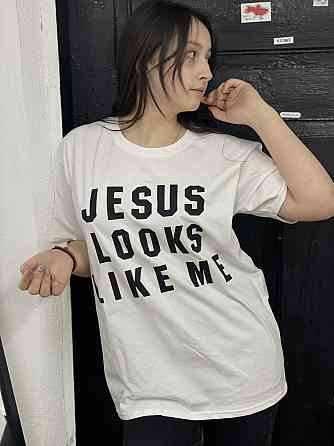 Футболка оверсайз JESUS LOOKS LIKE ME Черновцы