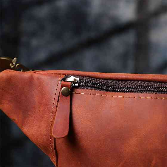 Практичная сумка-бананка для мужчин из натуральной винтажной кожи Рыжий (SHVIGEL) Киев