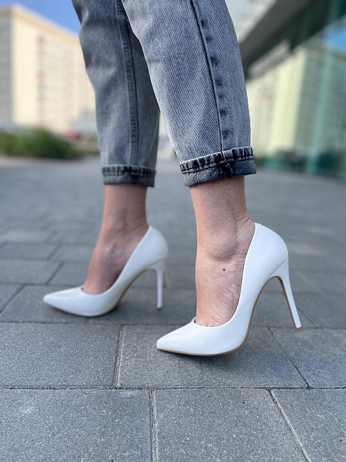 Kamengsi Туфлі жіночі Kamengsi білі еко-шкіра каблук 11 см 36-39 (E233-1) Коломия - фото 2