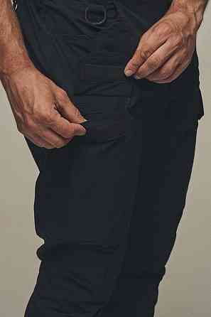 Военный мужской демисезонный черный костюм с липучками для шевронов и капюшоном Львов