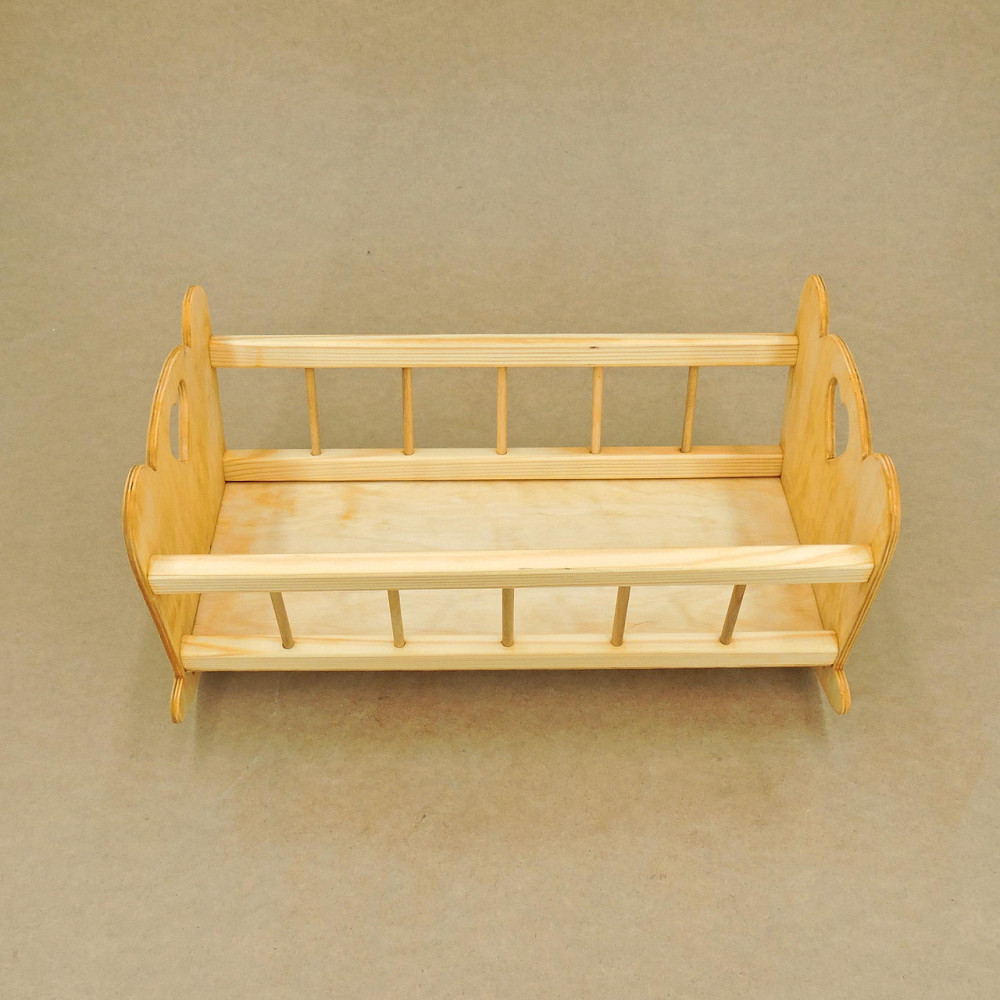 Кровать для кукол 