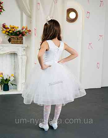 Святкова пишна біла сукня для дівчинки Кривий Ріг