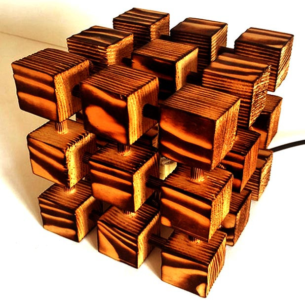 Светильник настольный 