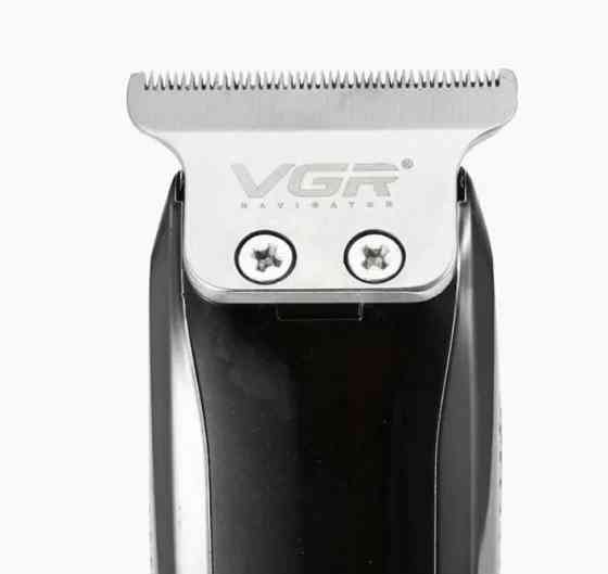 Машинка для стриження VGR V-168 8642, чорна Винница