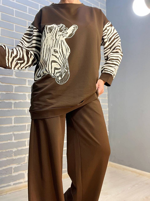 Свитшот женский LSK 6030 удлиненный зебра камни one size, коричневый, one size Киев - изображение 4