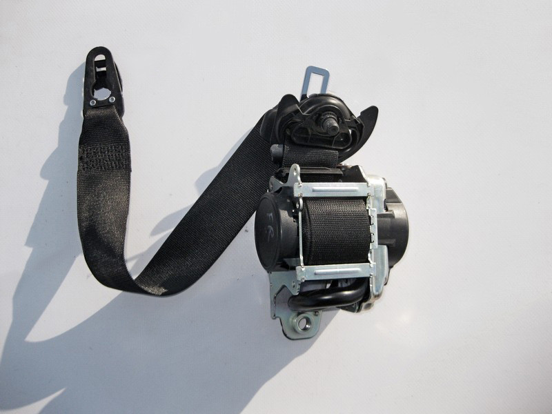 Mercedes-Benz  A2058600285 9C94 Ремінь безпеки передній правий чорний C-Class W205 GLC X253 Одеса - фото 1