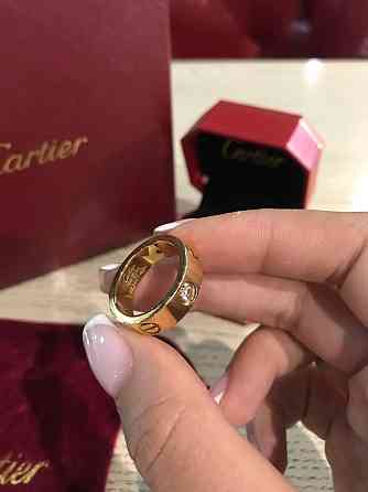 Cartier кільце в лимонному золоті з великим камінням/Картьє кільце LOVE лимонне золото каміння Одеса