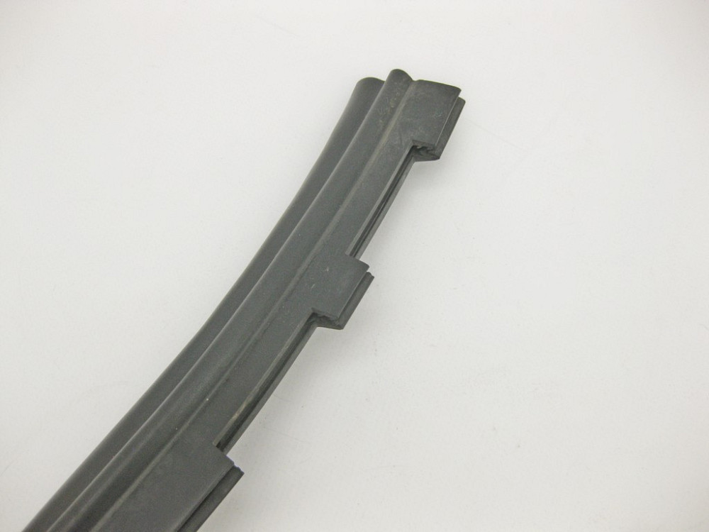 Mercedes-Benz  A2206280098 Ущільнювальна гумка середня на перегородці відсіку моторного S-Class W220 CL C215 Одесса - изображение 9