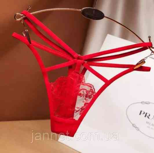 Еротичні стрінги червоні - розмір універсальний (42-44) Київ