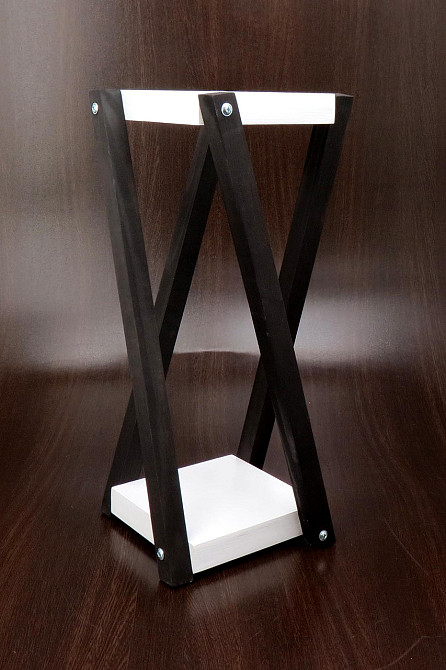 Подставка для цветов 