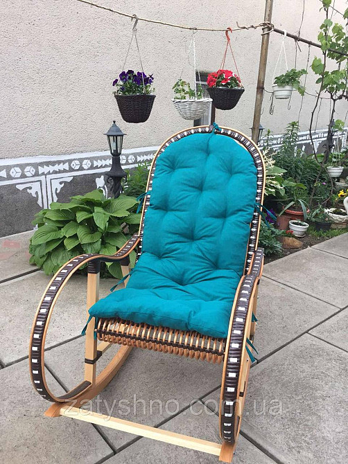 Кресло качалка из ротанга  | кресло-качалка с накидкой  | качалка с подушкой на подарок Киев - изображение 4