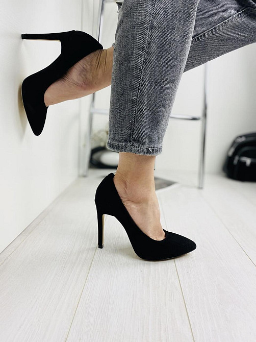 Nivelle Туфлі жіночі NIVELLE чорні натуральна замша 37р. каблук 11см (1740/10502-10512) Коломия - фото 8