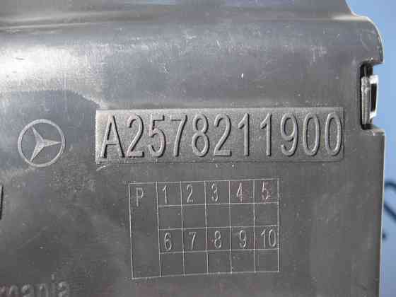 Mercedes-Benz  A2578211300 Кабельний канал правий уздовж порога E-Class W213 Одеса
