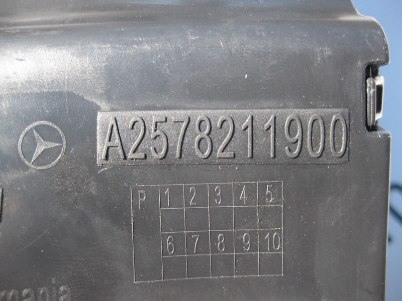 Mercedes-Benz  A2578211300 Кабельний канал правий уздовж порога E-Class W213 Одеса - фото 3