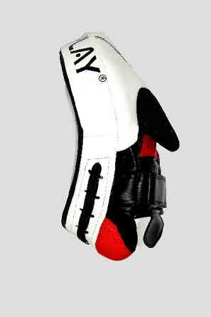 Лапы боксерские PowerPlay 3042 черно-белые PU [пара] Луцк