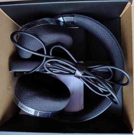 Навушники  Lenovo. Харків