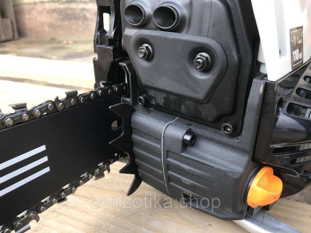 Бензопила цепная БП-4500PRO Свитязь — мощный инструмент для работы с деревом Киев - изображение 5