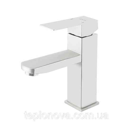 Змішувач для умивальника VENTA VC102MS Чернівці