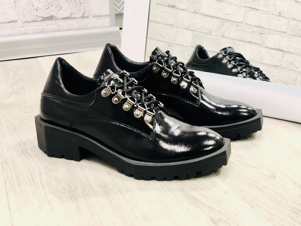 ЭФА Туфлі жіночі EFA чорні лаковані 36 (3164) Коломия - фото 1