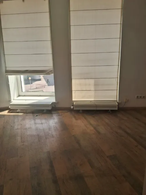 Продам офис 475м, open-space и несколько кабинетов. Ремонт, мебель, стеклянные перегородки, 2 этаж, свой вход с охраной, своя парковка Днепр - изображение 8