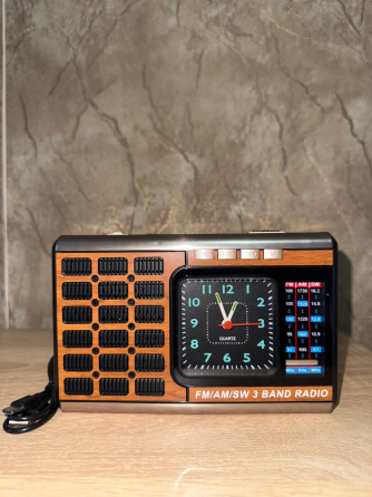 Радиоприемник Bluetooth Solar Meier MD-919-S с солнечной панелью, фонарем, MP3, USB, TF, аккумулятором 18650 Одесса