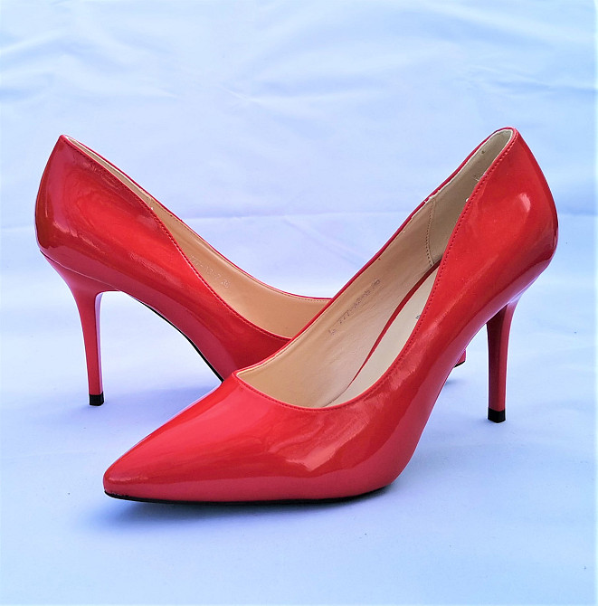 Жіночі Червоні Туфлі на Каблуку Шпильке Лакові Класичні Лодочки (розміри: 36) — 3-7 Дніпро - фото 2