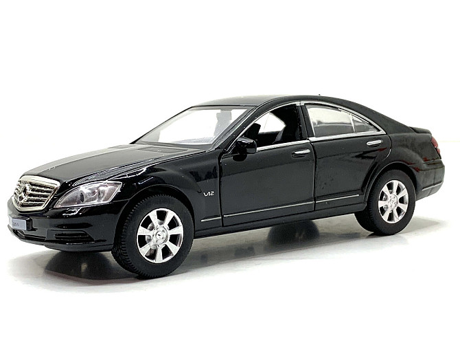 Машина Limo Toy Mercedes S Class інерційна відчиняються двері капот багажник 1:32 Чорна (AS-2705) Чернігів - фото 1