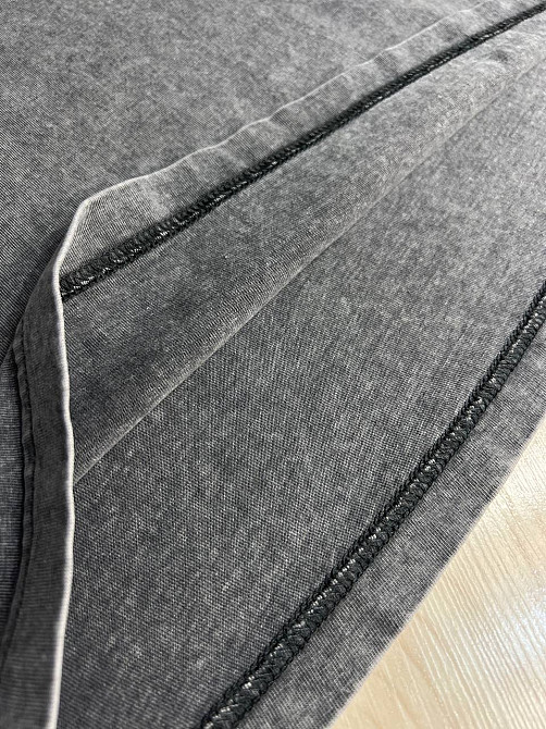 Футболка жіноча A-N 26089 тай-дай оверсайз з камінчиками літера B, сірий, one size Київ - фото 16