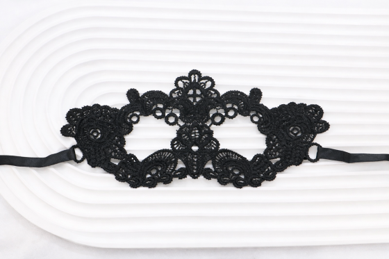 Маска карнавальная кружевная с орнаментом one size черный Киев