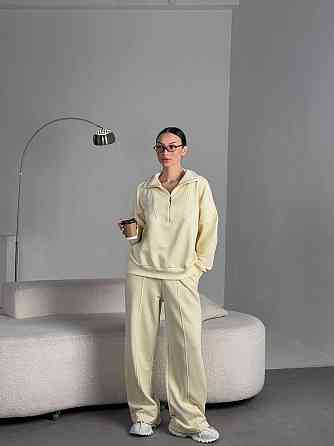 Женский стильный прогулочный оверсайз костюм двойка: кофта и штаны турецкая трехнитка петля пинье Айвори Одесса