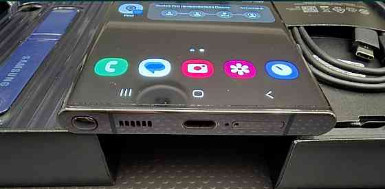 Смартфон Samsung Galaxy S22 Ultra 256Gb. Київ